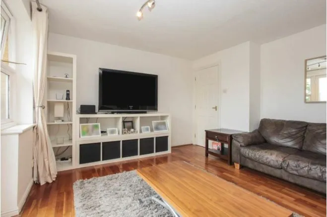 Gater Drive, Enfield, EN2, photo 5