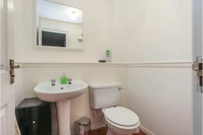 Gater Drive, Enfield, EN2, photo 10