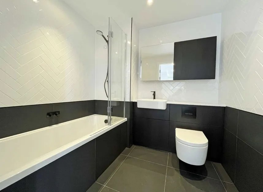 Heartwood Boulevard, London, W3, photo 4