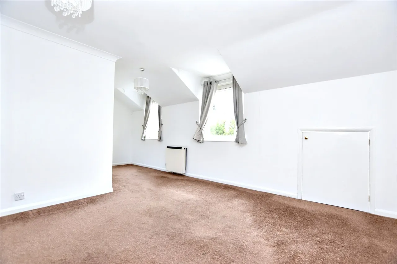 East Street, Bexleyheath, DA7, photo 2