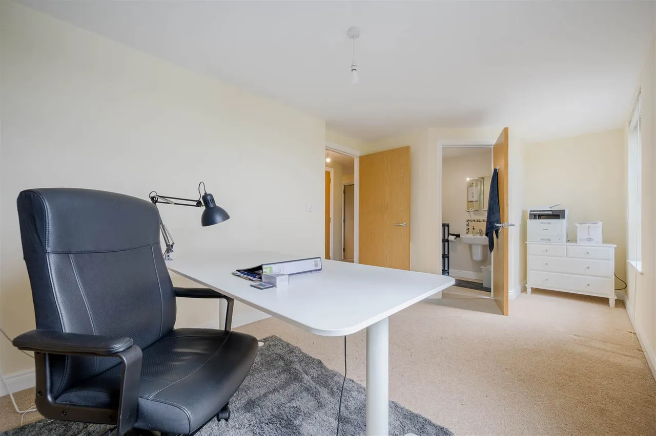 Sir Richard Wallace Walk, Lisburn, BT28, photo 11