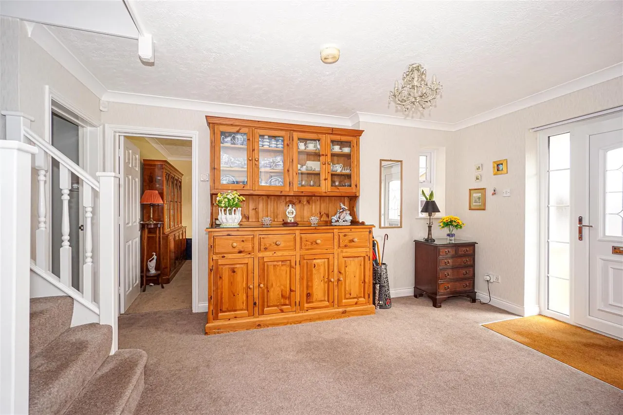 Whittlewood Close, St. Leonards-On-Sea, photo 21