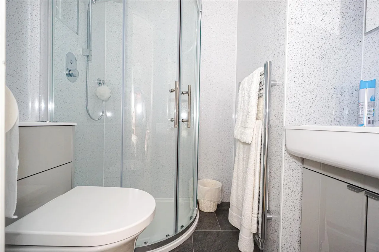 Whittlewood Close, St. Leonards-On-Sea, photo 18