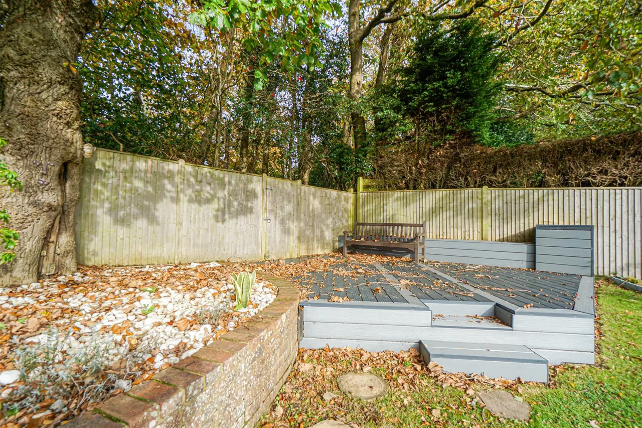 Whittlewood Close, St. Leonards-On-Sea, photo 38