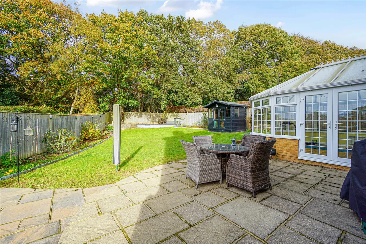 Whittlewood Close, St. Leonards-On-Sea, photo 7