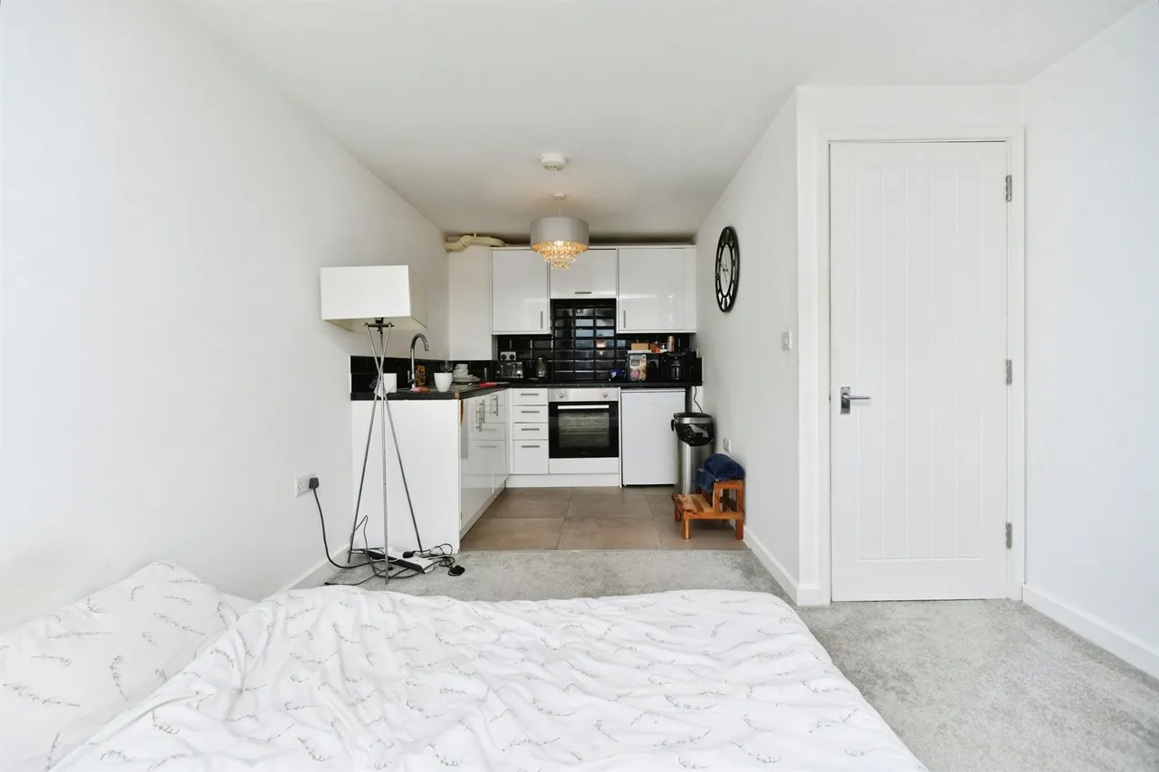 South Coast Road, Peacehaven, BN10, photo 12