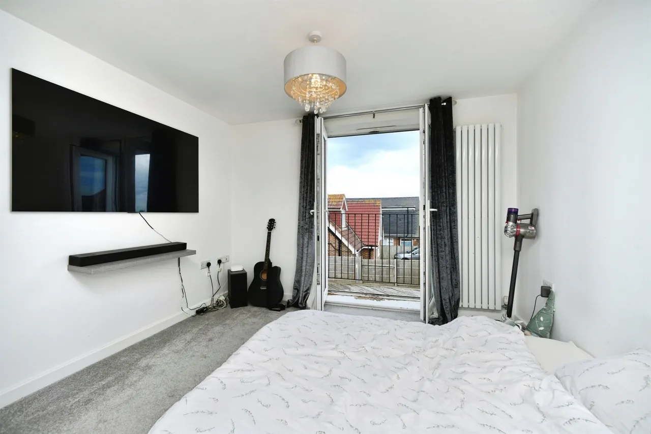 South Coast Road, Peacehaven, BN10, photo 8