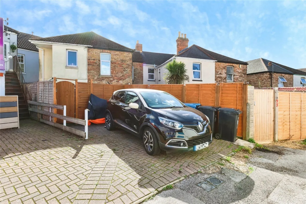 Bournemouth Road, Poole, BH14, photo 20