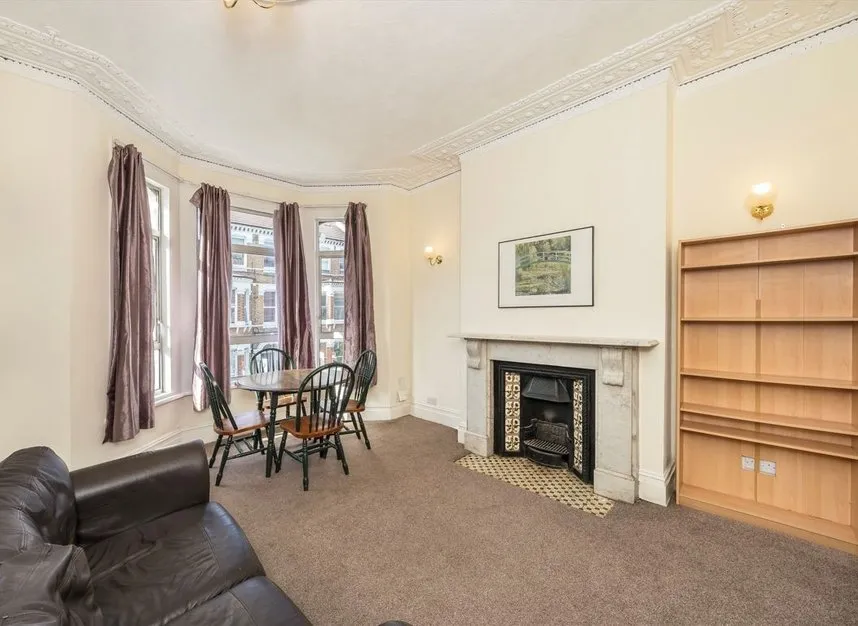 Mayflower Road, Clapham, SW9, photo 2