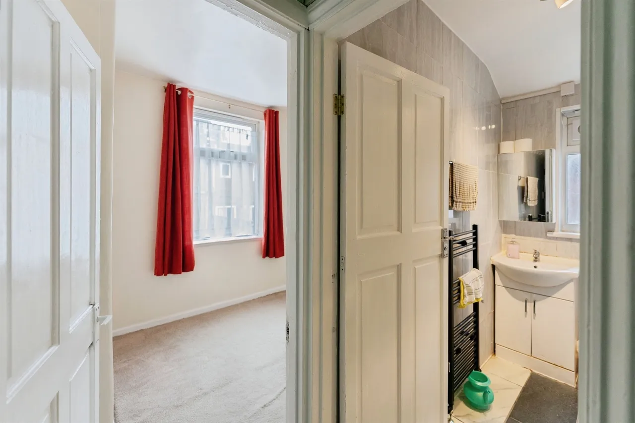 Charlecombe Street, Tranmere, CH42, photo 16
