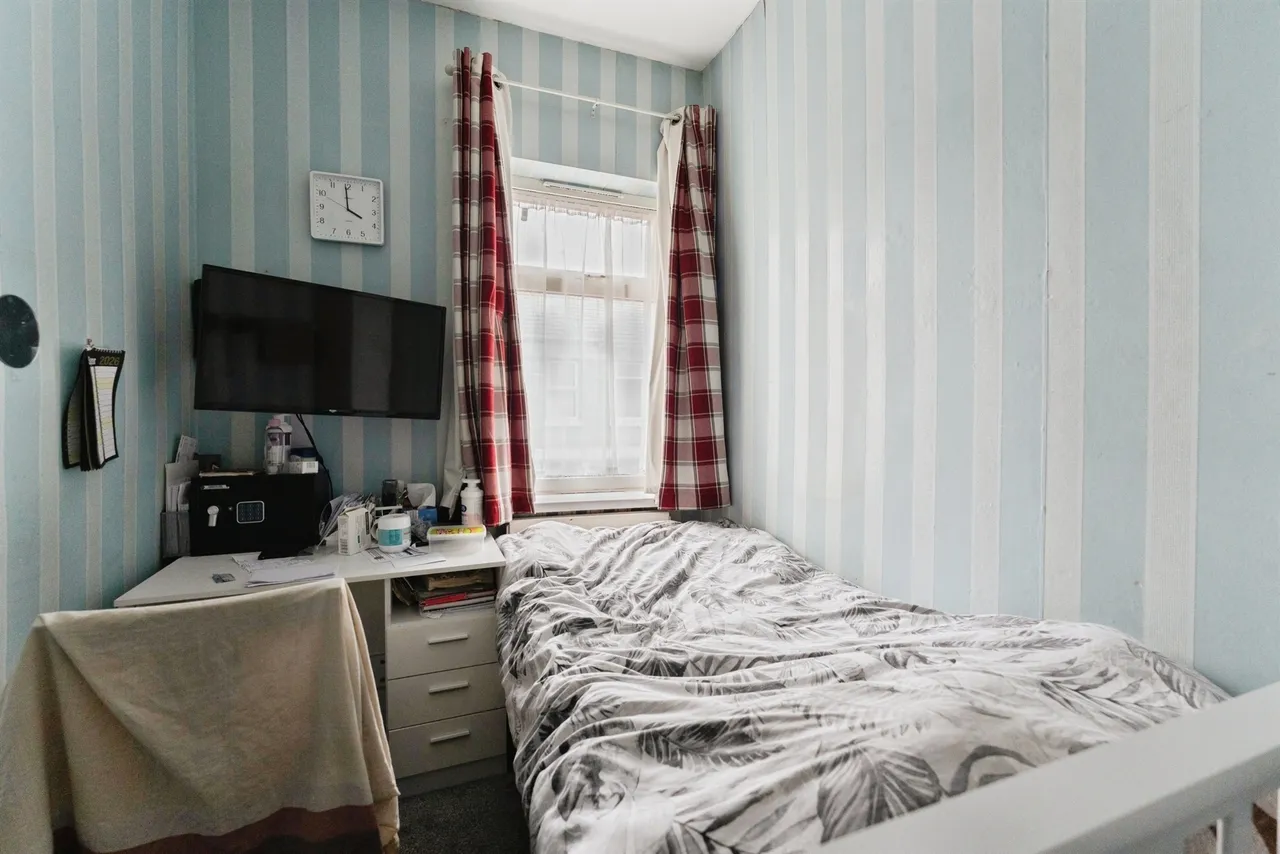 Charlecombe Street, Tranmere, CH42, photo 14