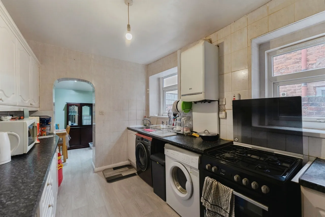 Charlecombe Street, Tranmere, CH42, photo 8