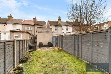 Bynes Road, South Croydon, photo 16