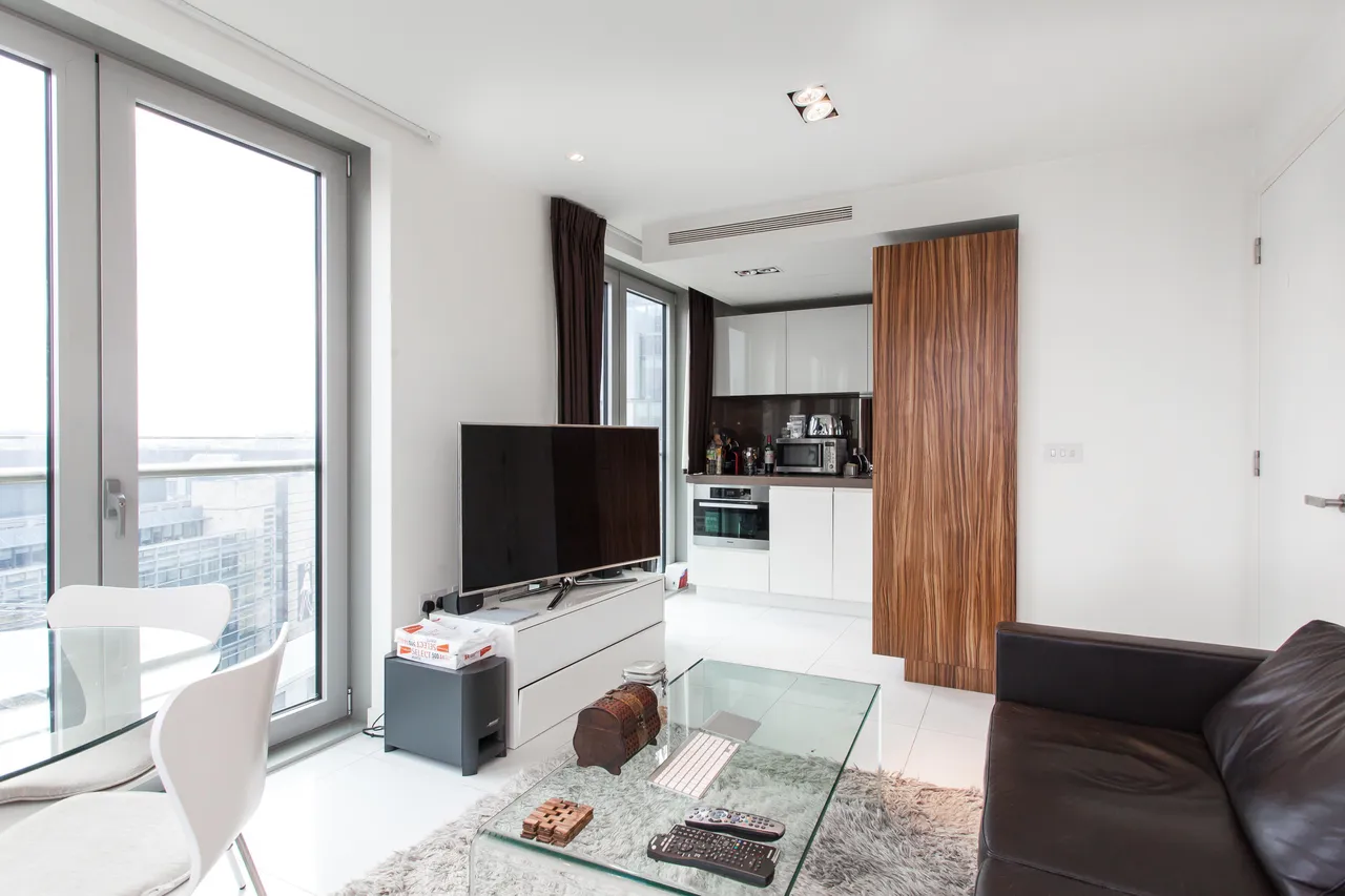 1 Osnaburgh Street Regents Park NW1, photo 2