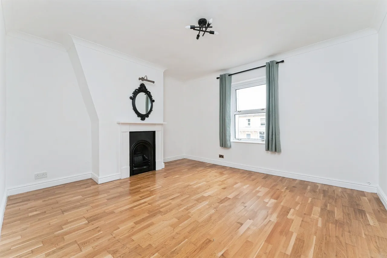 Wisbech Road, March, photo 9