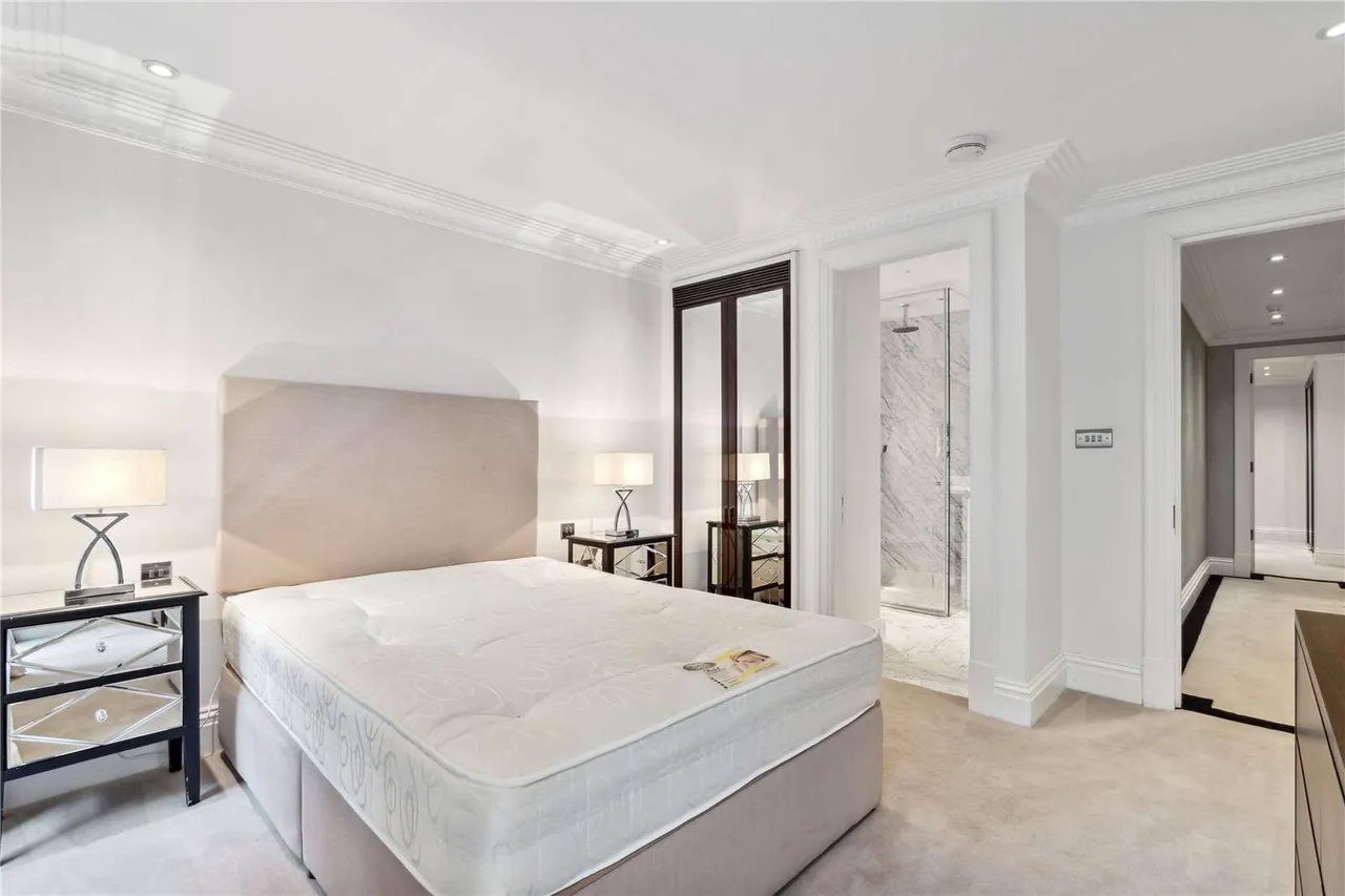 Lancaster Gate, London, W2, photo 9