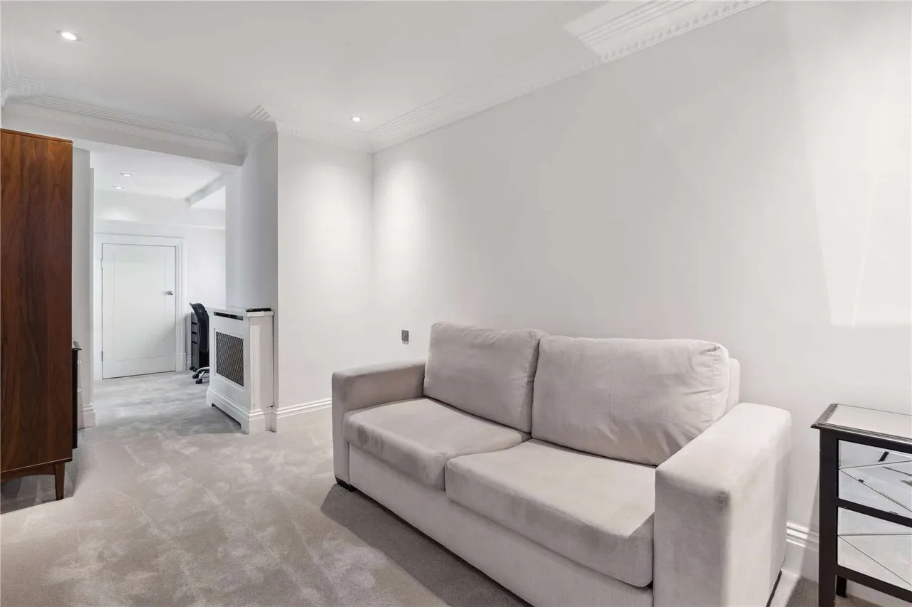 Lancaster Gate, London, W2, photo 12