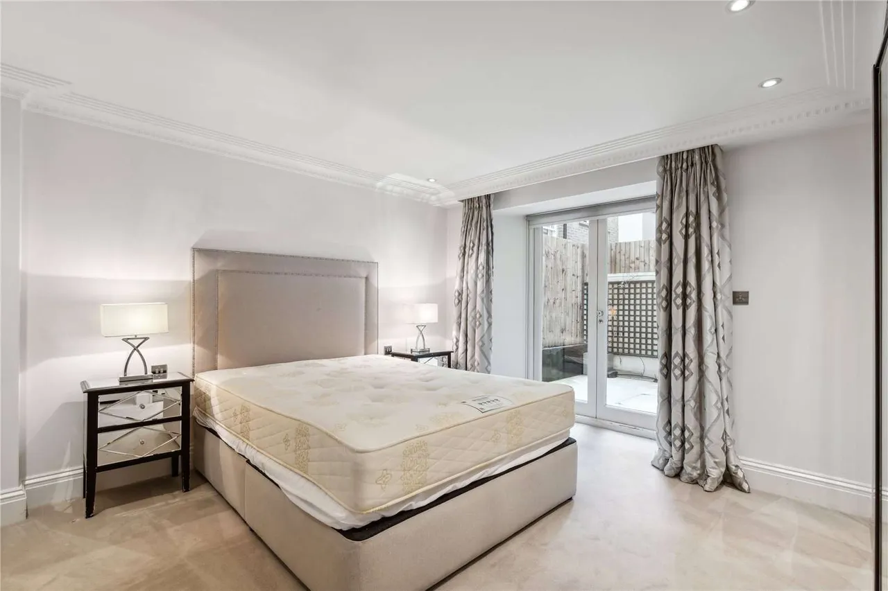 Lancaster Gate, London, W2, photo 4