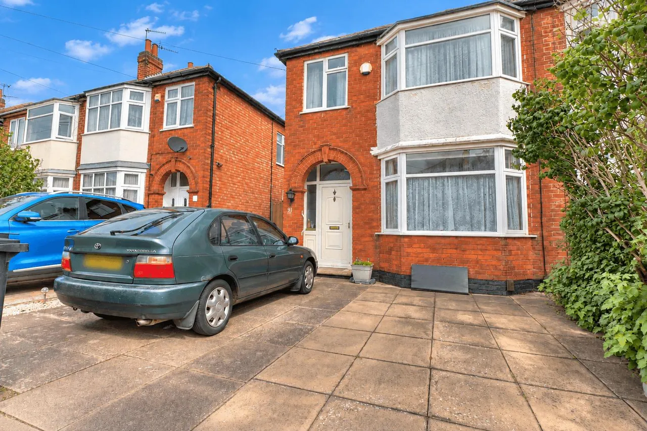 3 bed house for sale, Woodlands Drive, Loughborough, LE11