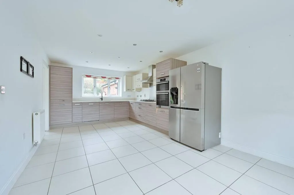 Wright Close, Bushey, WD23, photo 7