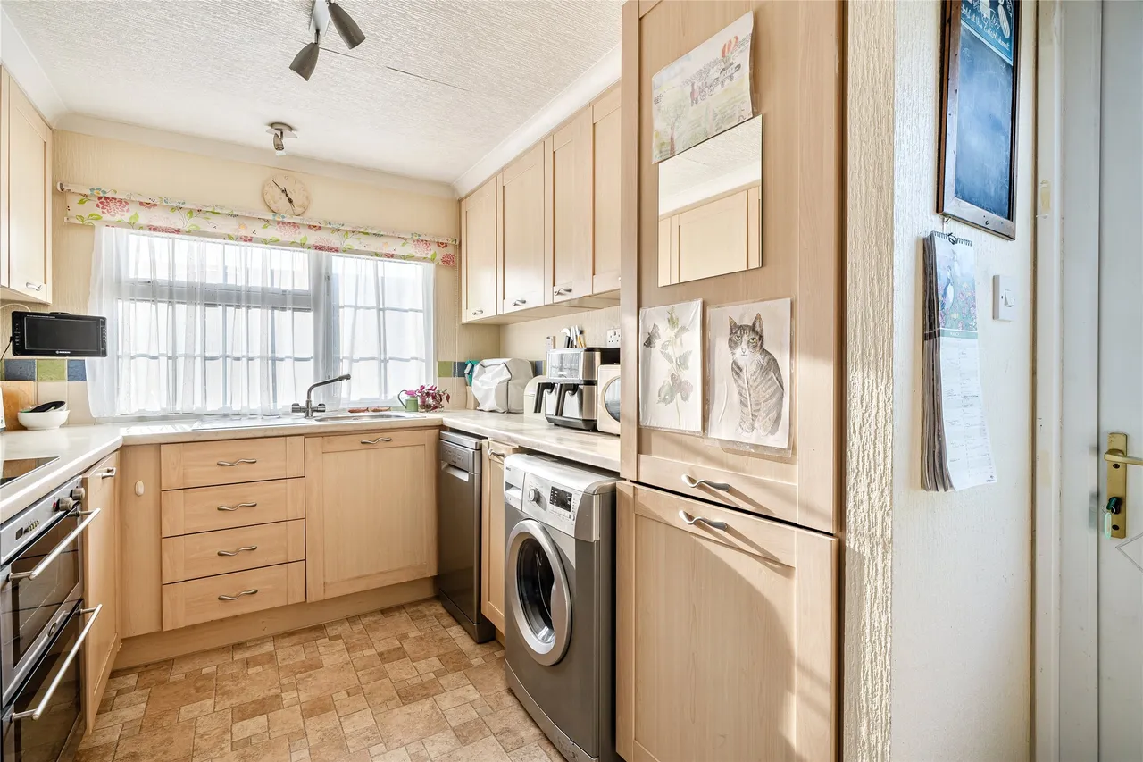 Charlton Common, Bristol, BS10 6LB, photo 2