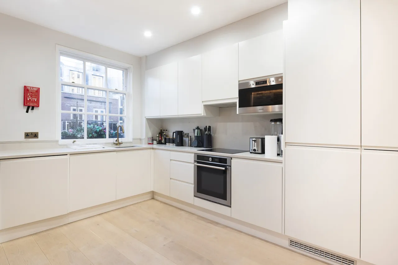 Windmill Street, Fitzrovia, W1T, photo 9