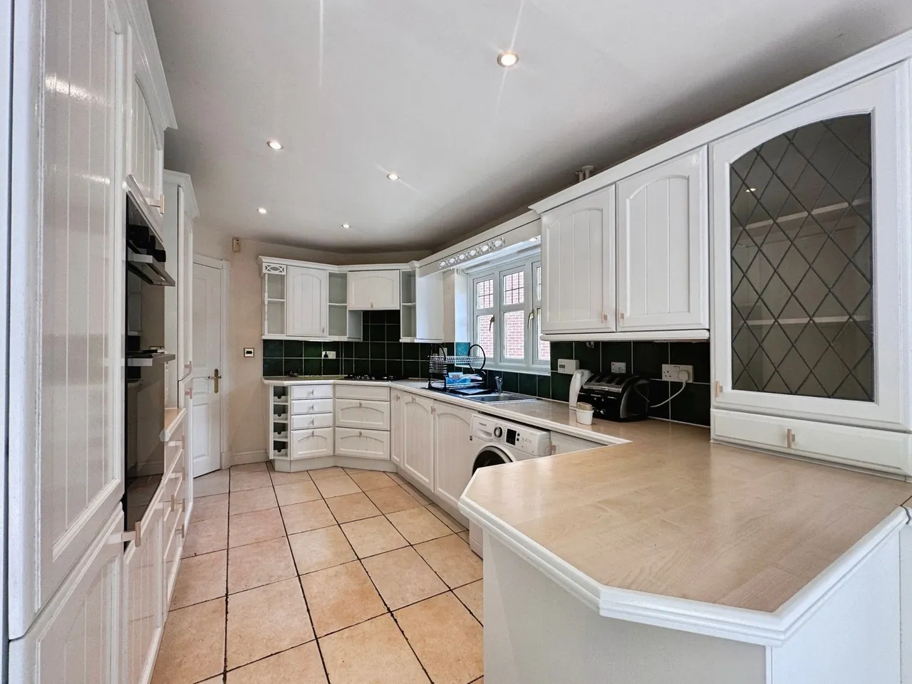 Farleigh Wallop Drive, Fleet, Hampshire, GU51 1BQ, photo 7