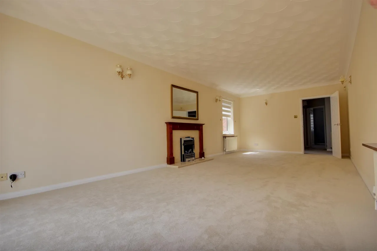 White House Close, Willerby, photo 12