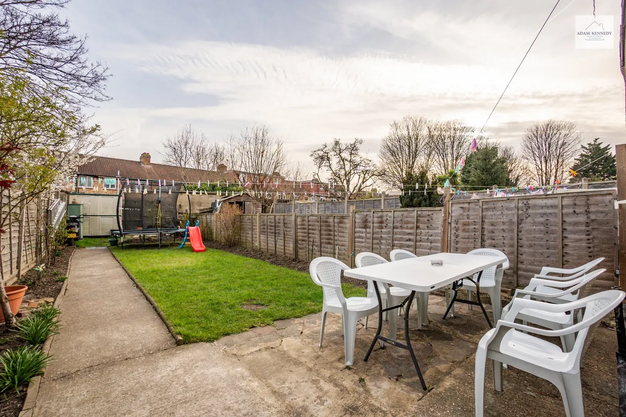 26 Grosvenor Road, Edmonton, London, N9 8RE, photo 24