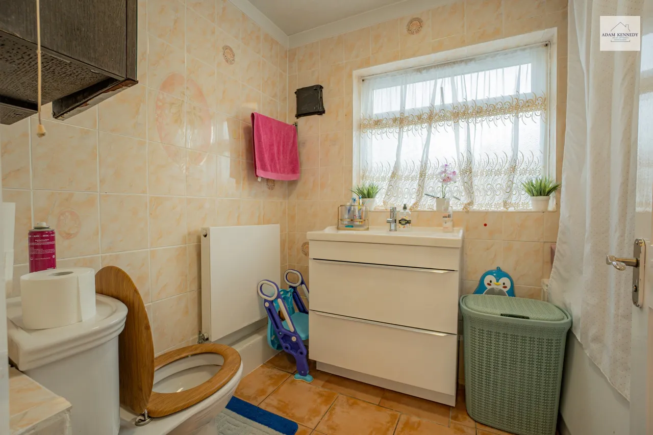 26 Grosvenor Road, Edmonton, London, N9 8RE, photo 15