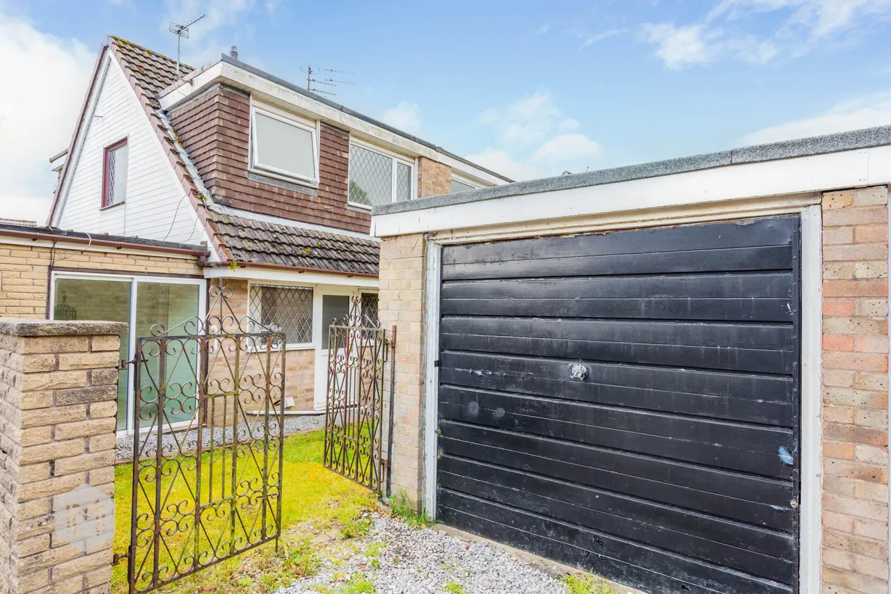 Broomfield Close, Ainsworth, Bolton, BL2 5QY, photo 4