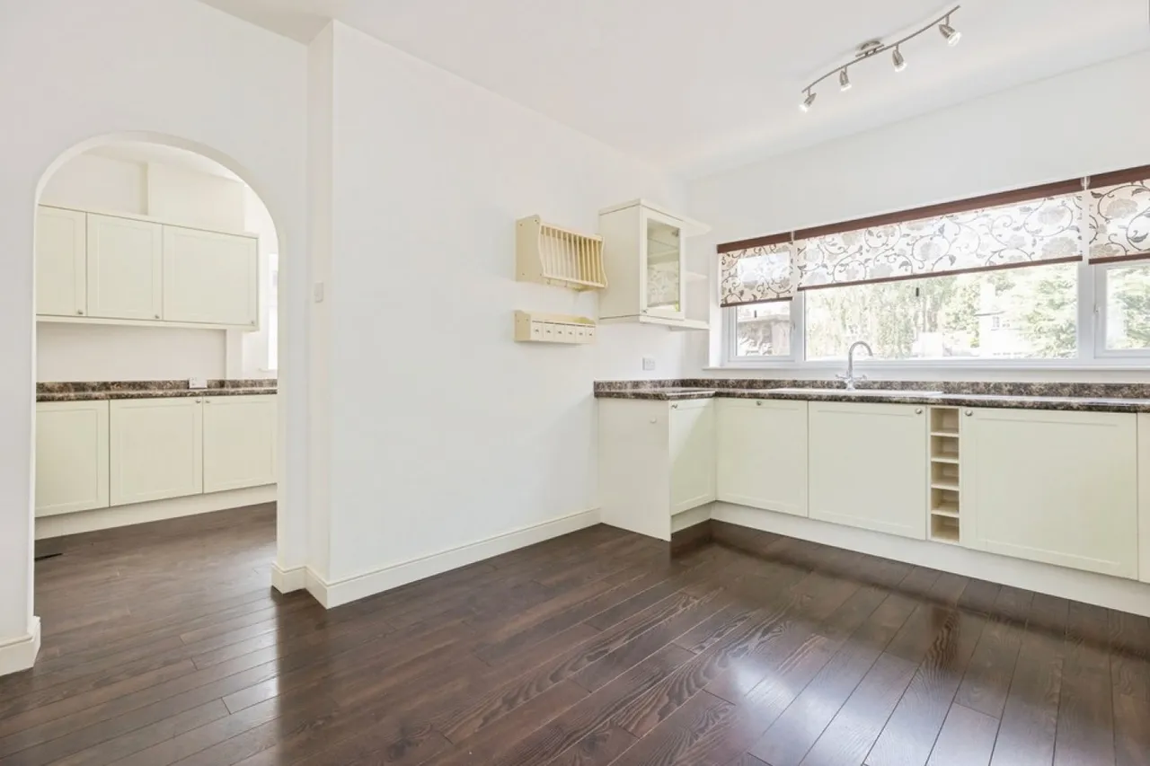 Forest Road, Coalville, photo 12