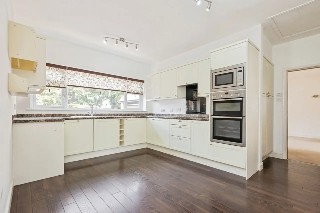 Forest Road, Coalville, photo 8