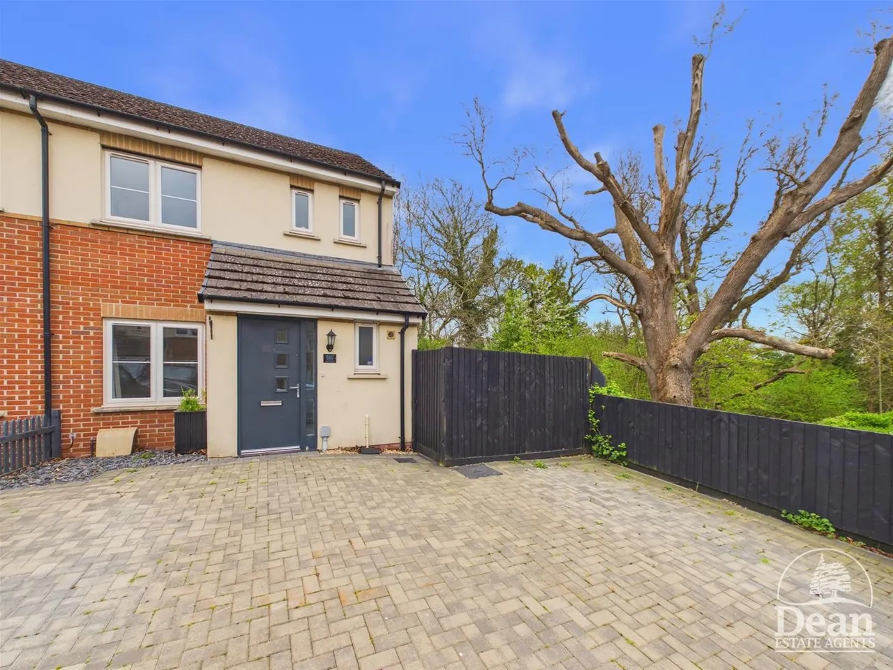 2 bed house for sale — Par Four Lane, Lydney