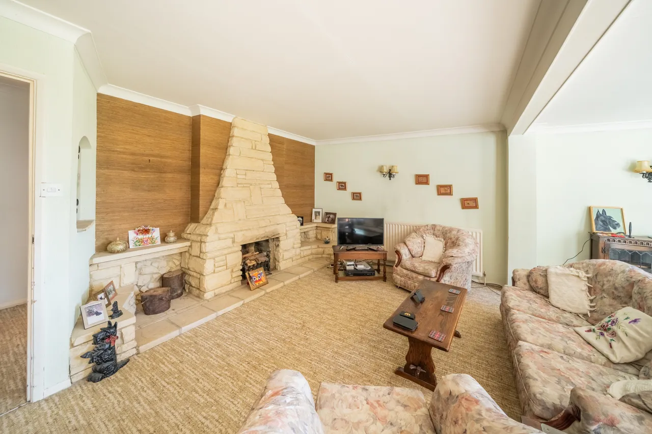 St. Georges Road, Salfords, RH1, photo 10