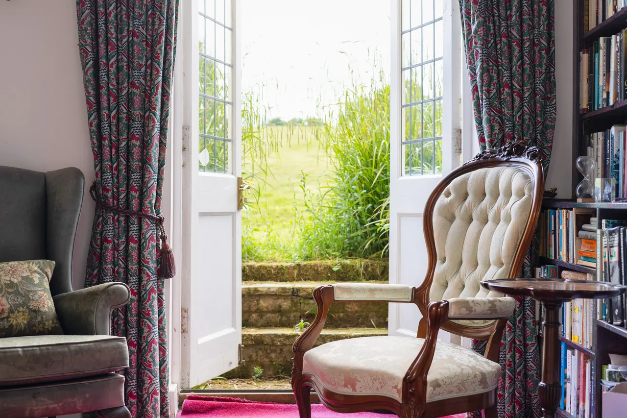 Stane Street, Ockley, RH5, photo 11
