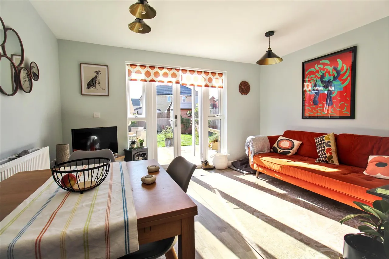 Gallard Way, Rackheath, NR13, photo 2