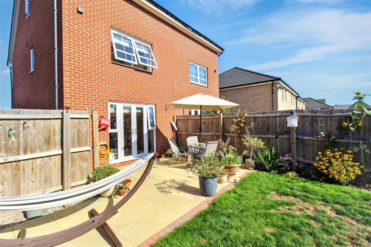 Gallard Way, Rackheath, NR13, photo 4
