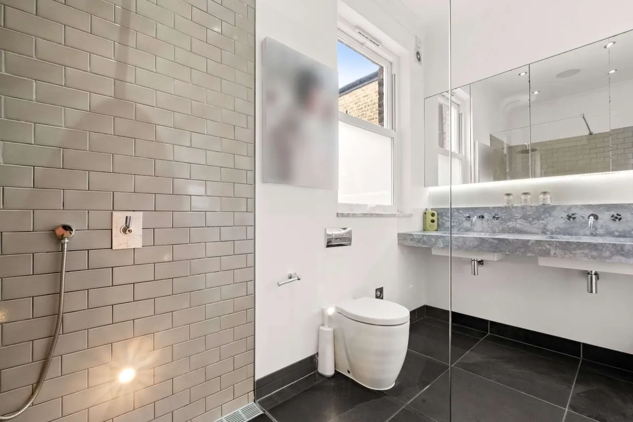 Ridgmount Road, London, SW18, photo 8