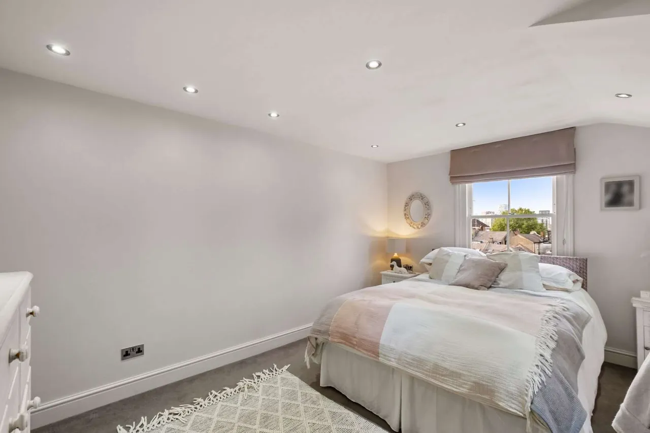 Ridgmount Road, London, SW18, photo 9
