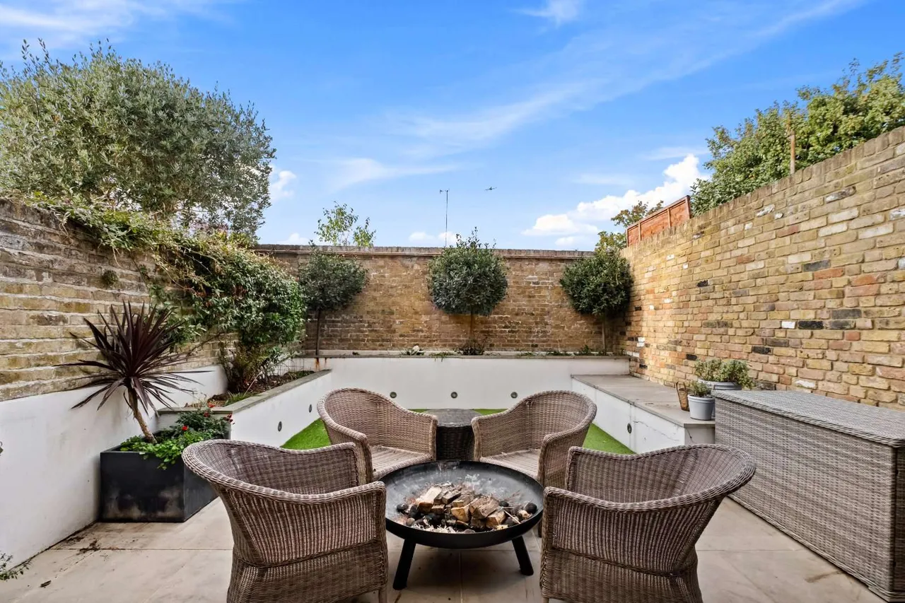 Ridgmount Road, London, SW18, photo 4