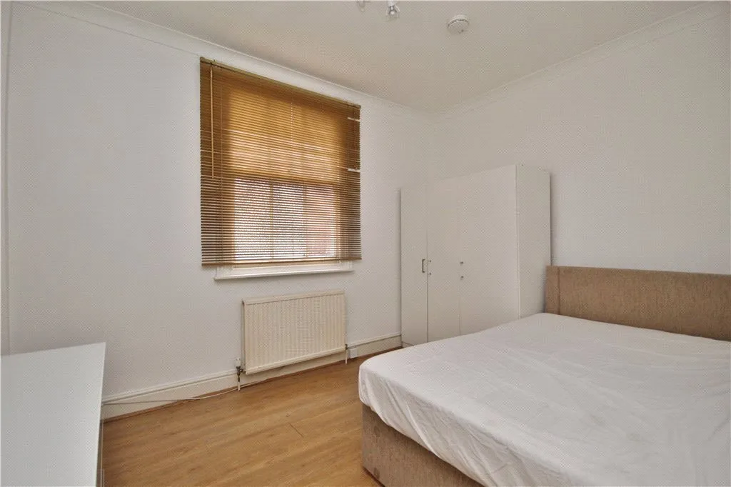 Baillie Road, Guildford, GU1, photo 3