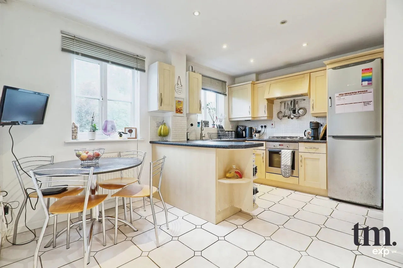 Coopers Crescent, Great Notley, Braintree, CM77 7DG, photo 5