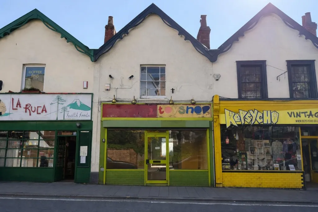 shop to rent — Gloucester Road, Bishopston, Bristol, BS7 8AS