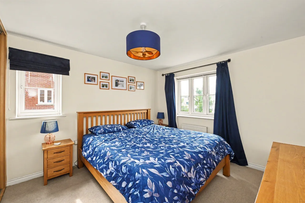 Lancaster Way, Pitstone, Leighton Buzzard, photo 9