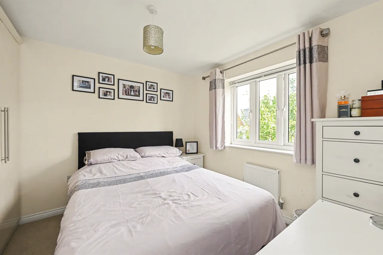 Lancaster Way, Pitstone, Leighton Buzzard, photo 8
