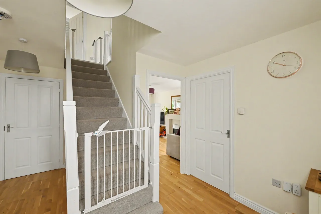 Lancaster Way, Pitstone, Leighton Buzzard, photo 6