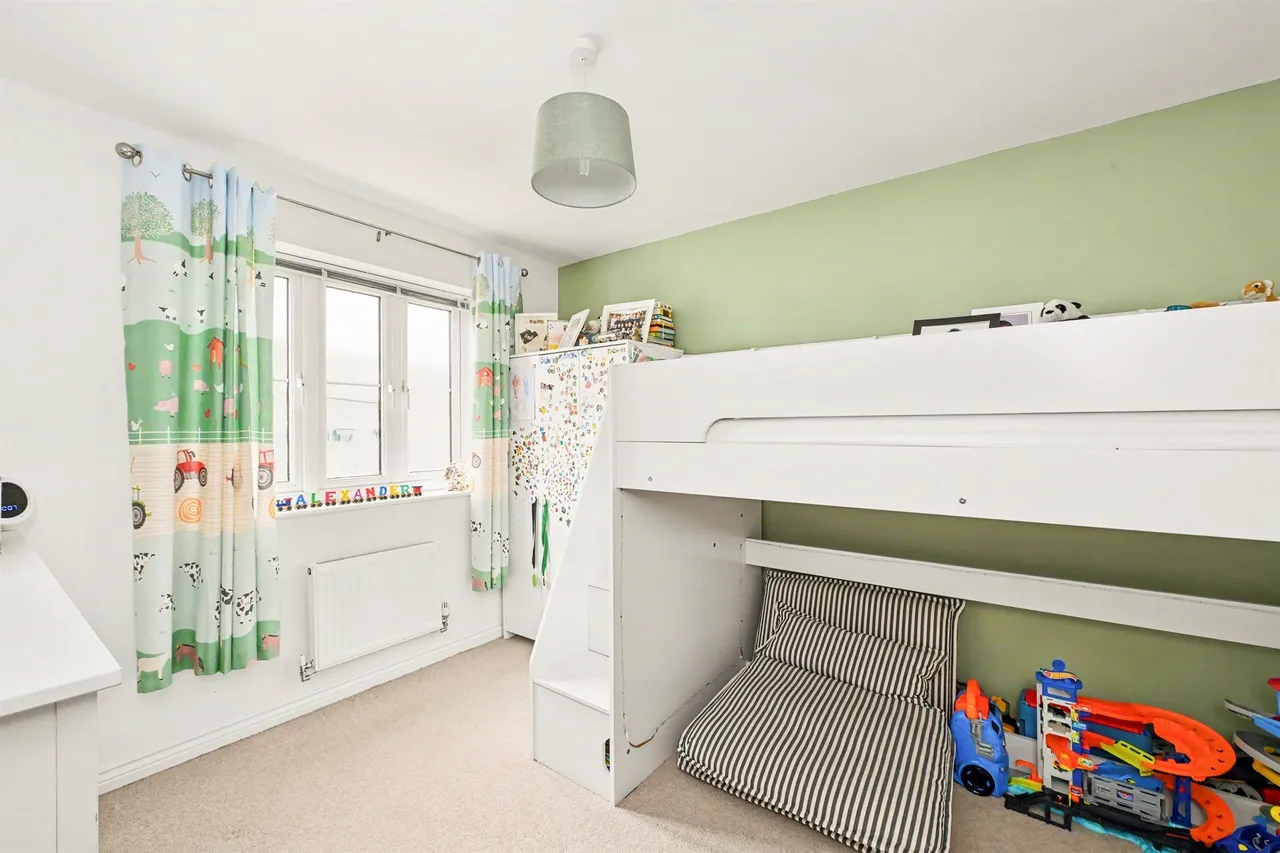 Lancaster Way, Pitstone, Leighton Buzzard, photo 12
