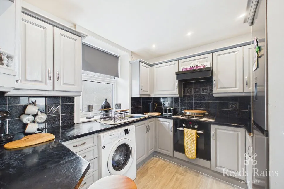 Clifton Street, Burnley, BB12, photo 9
