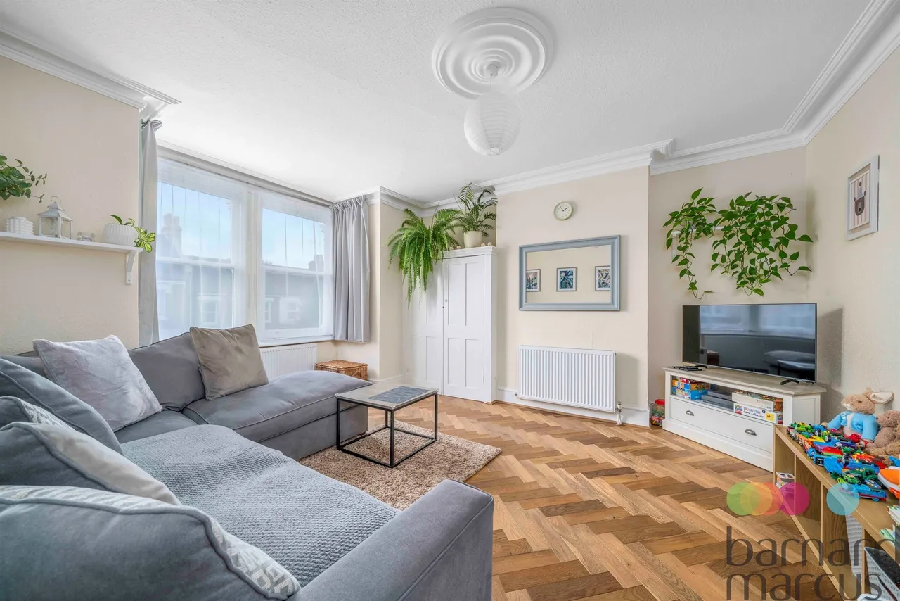 Macdonald Road, London, N11, photo 2